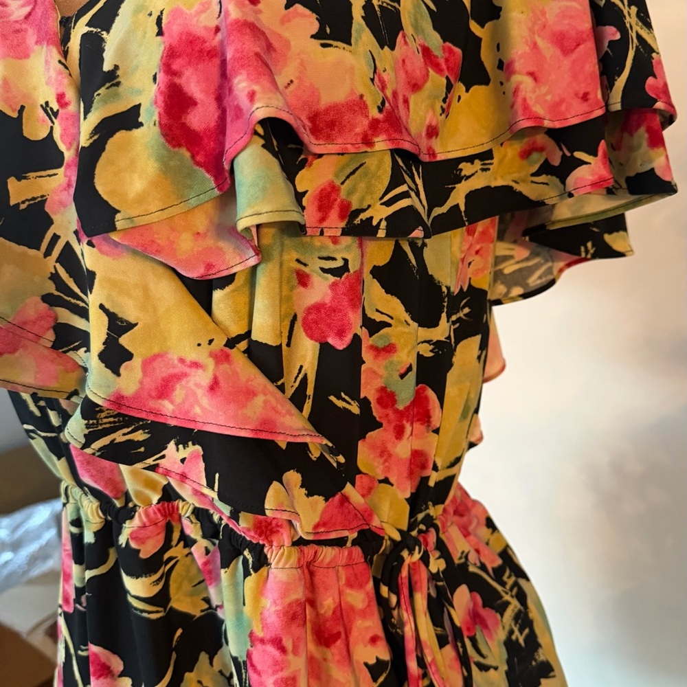Ralph Lauren Flutter Sleeve Cross Front V Neck Top Blouse Floral NWT Large - Picture 3 of 13